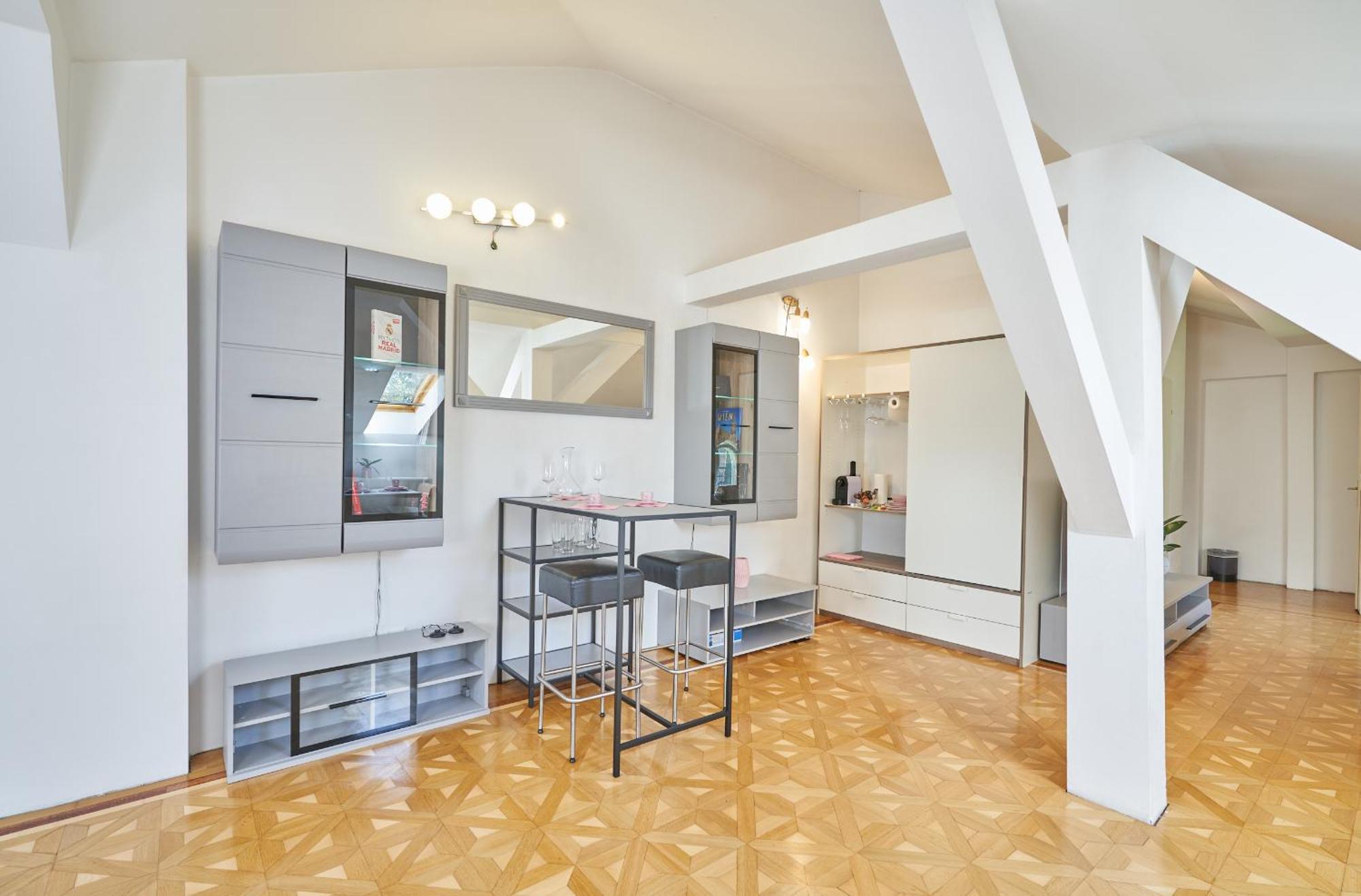 Big Apartment In Guesthouse 바덴 외부 사진